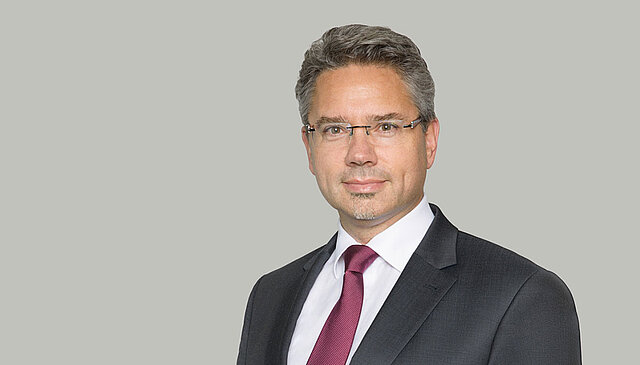 Claudio Krüger, Director Modern Work & Process Automation, DextraData GmbH Claudio Krüger, Director Modern Work & Process Automation, DextraData GmbH